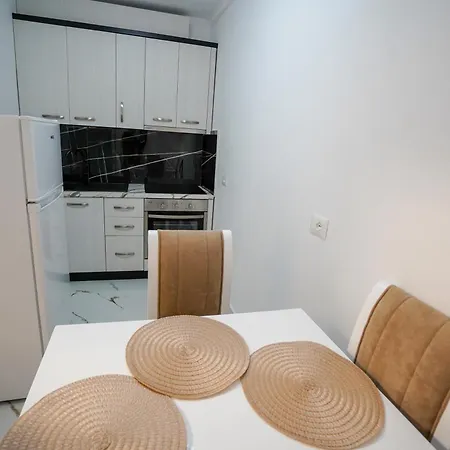 아파트 Vila Cela Rental Apartment *