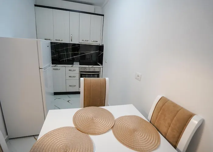 Lejlighed Vila Cela Rental Apartment *