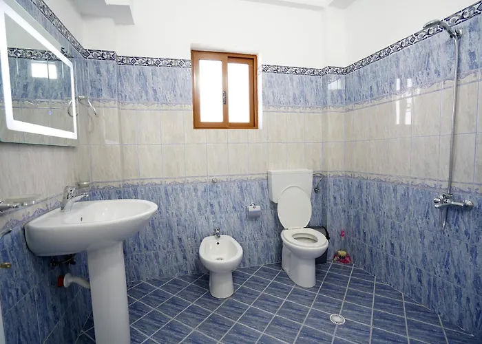 Vila Cela Rental Apartment *